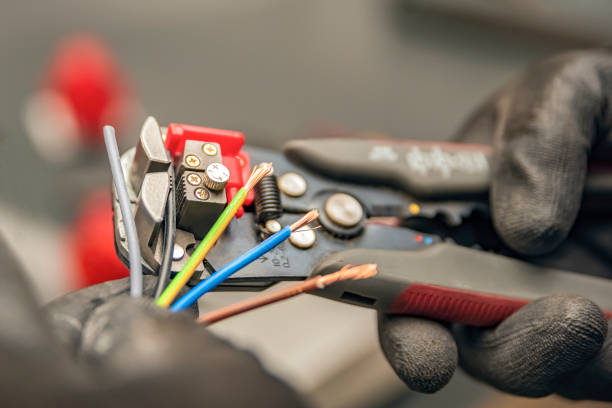 Best Electrical Troubleshooting Services  in Richville, OH
